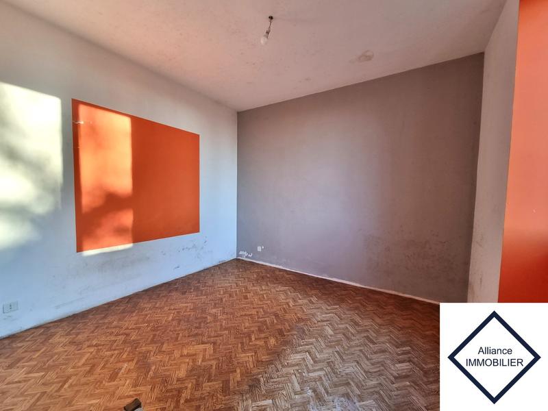 Maison - 96 m² - 8 pièces