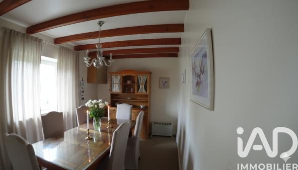 Maison - 350 m² - 25 pièces