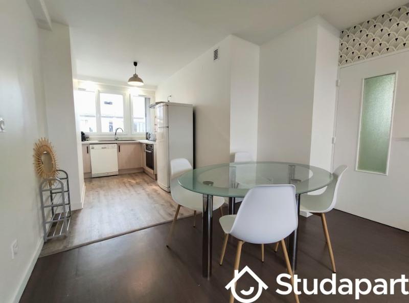 Maison - 67 m² - 4 pièces