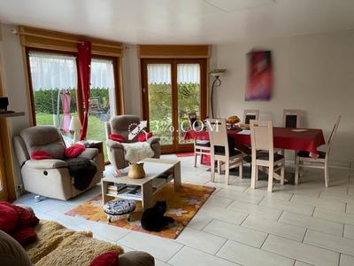 Maison - 211 m² - 6 pièces