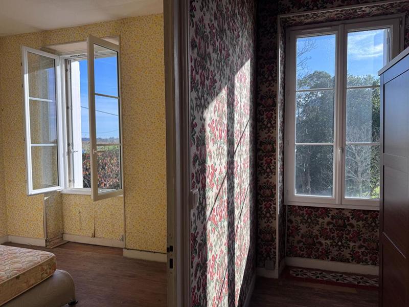 Propriété - 135 m² - 6 pièces