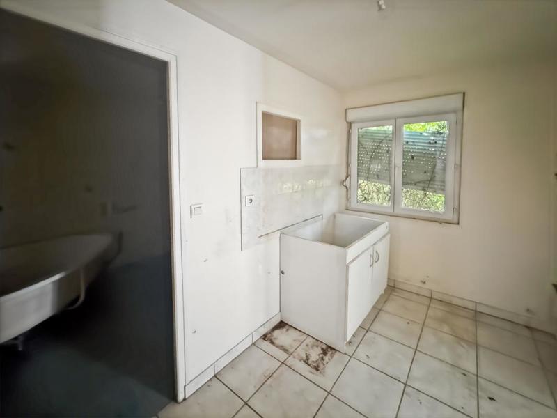 Maison - 100 m² - 2 pièces