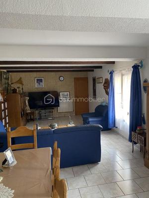 Maison - 180 m² - 6 pièces