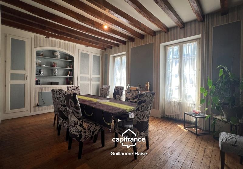 Propriété - 368 m² - 18 pièces