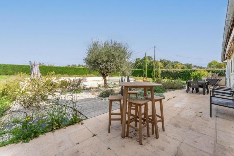 Maison - 181 m² - 7 pièces