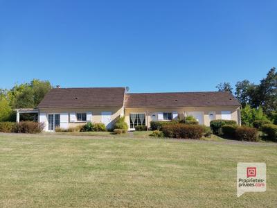 Maison - 143 m² - 10 pièces