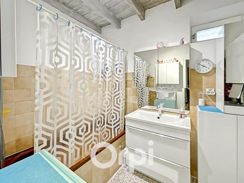 Maison - 102 m² - 4 pièces