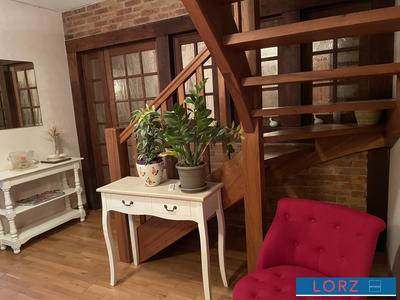 Maison traditionnelle - 127 m² - 7 pièces