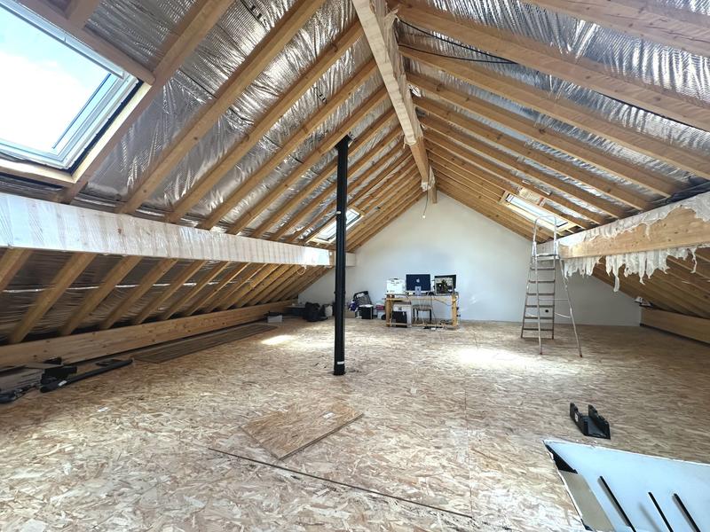 Maison - 195 m² - 9 pièces