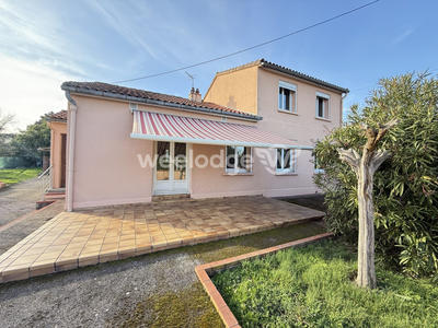 Maison traditionnelle - 156 m² - 5 pièces