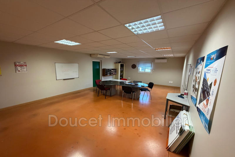 Local commercial - 420 m²