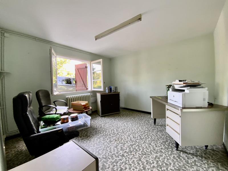 Maison - 182 m² - 6 pièces