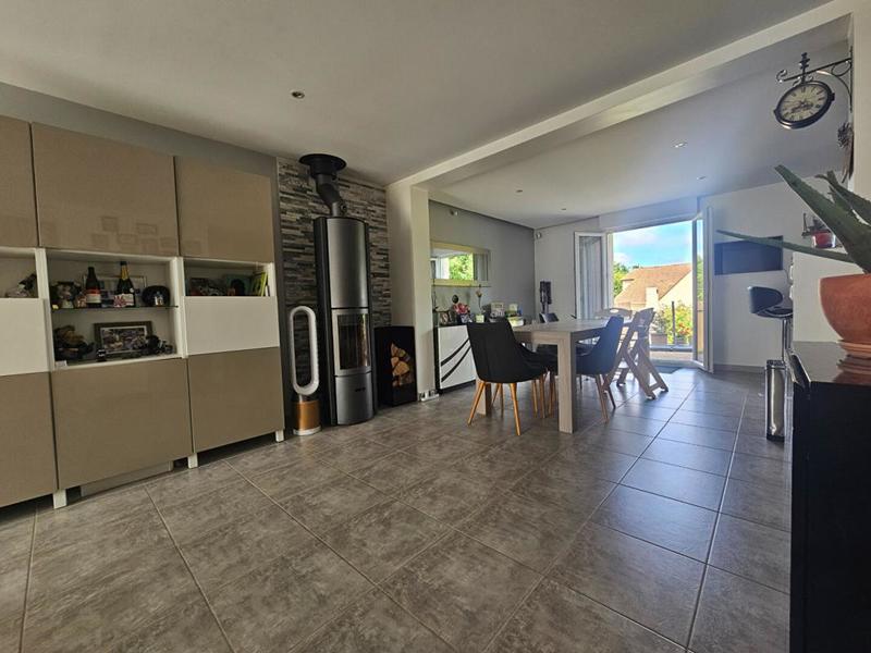 Maison - 118 m² - 6 pièces