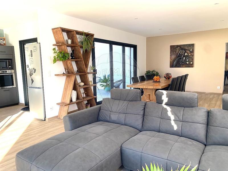 Maison - 130 m² - 4 pièces