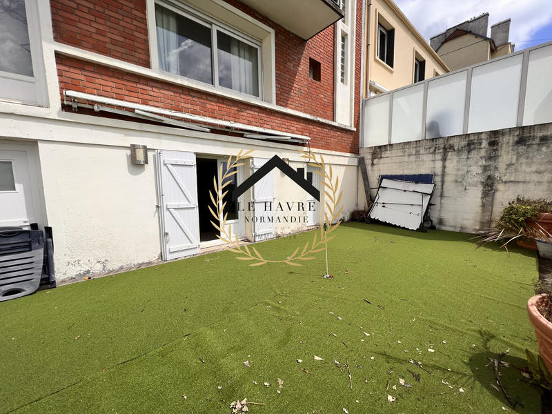 Maison traditionnelle - 162 m² - 6 pièces