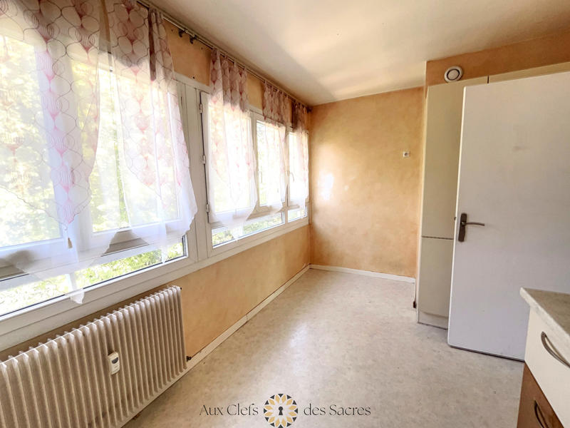 Appartement - 81 m² - 4 pièces