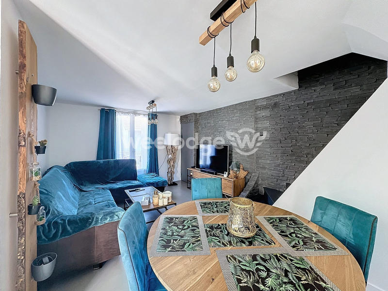 Maison - 97 m² - 5 pièces