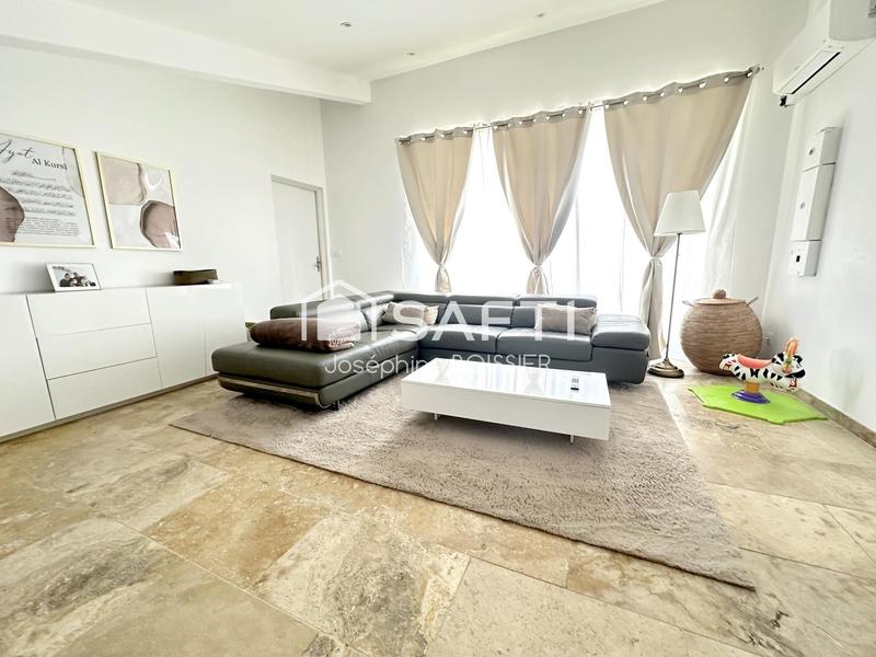 Maison - 98 m² - 4 pièces