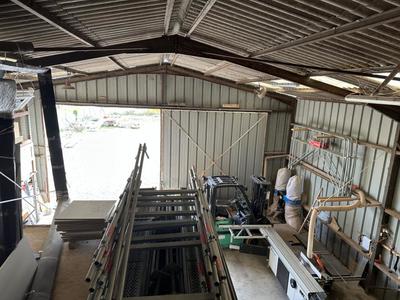 Local commercial - 208 m² - 3 pièces