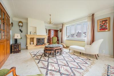 Maison - 187 m² - 6 pièces