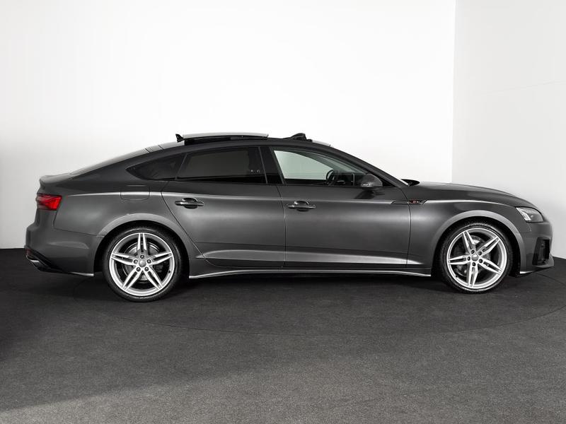 Audi A5 Sportback s-Line 35 Tdi 163ch s-Tronic Mhev Ja19p T.O Cuir Chauff Virtual Cockpit Camera Gps