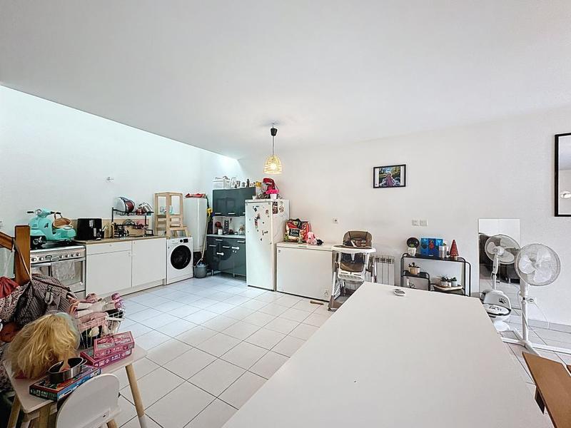 Appartement - 75 m² - 3 pièces