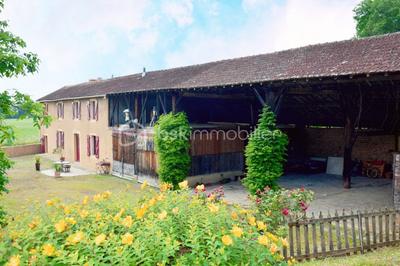 Longère - 200 m² - 6 pièces