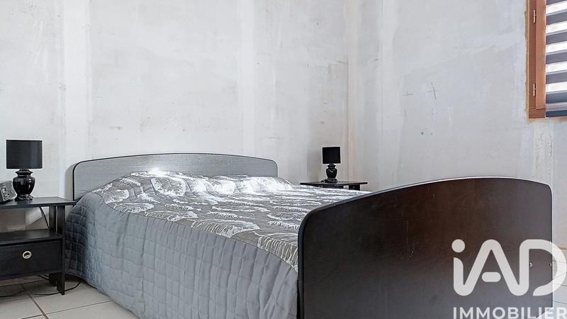 Maison - 244 m² - 9 pièces