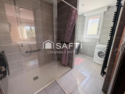 Maison - 140 m² - 7 pièces