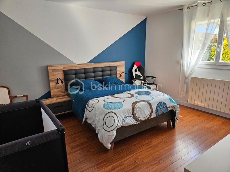 Pavillon - 183 m² - 7 pièces