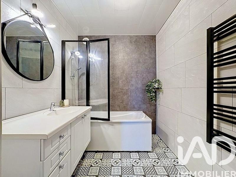 Appartement - 70 m² - 2 pièces