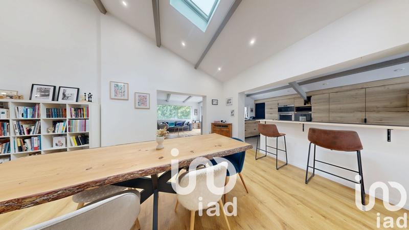 Maison - 170 m² - 6 pièces