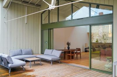 Appartement - 210 m² - 6 pièces