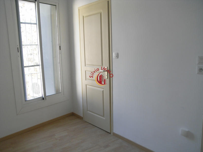 Immeuble - 203 m² - 9 pièces