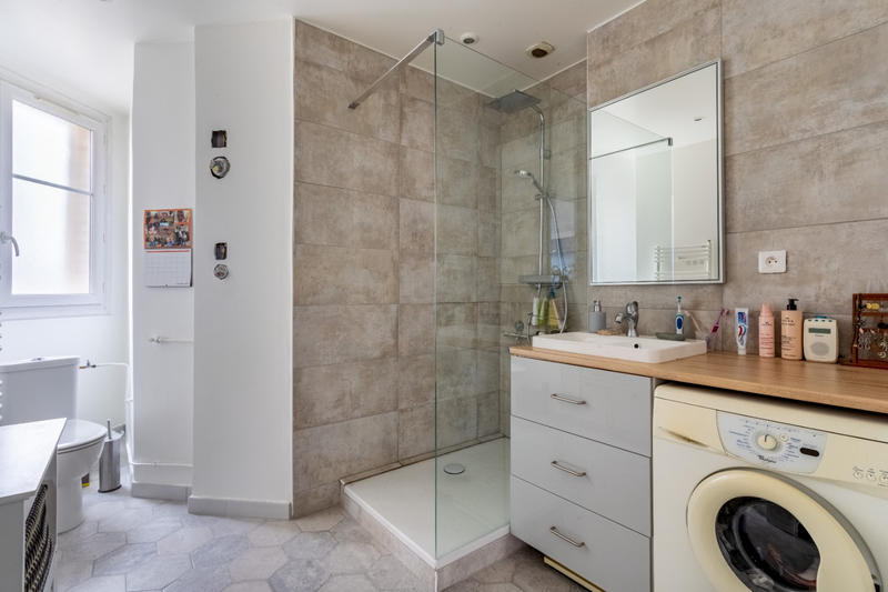 Appartement - 84 m² - 4 pièces