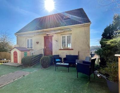 Maison - 120 m² - 7 pièces