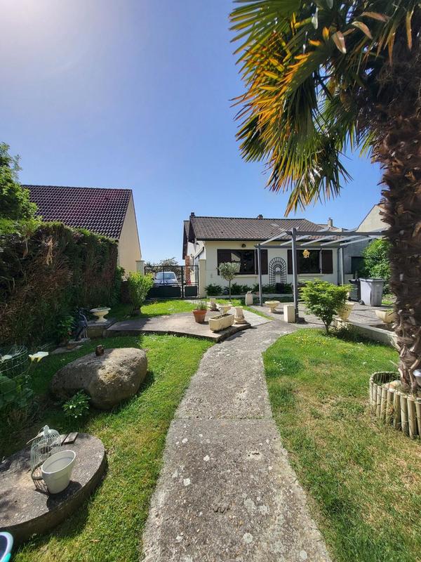 Maison - 171 m² - 6 pièces