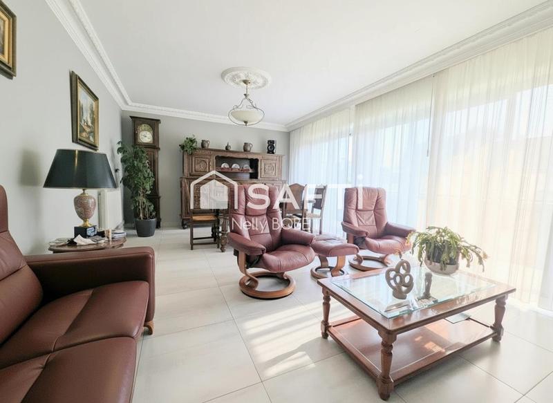 Maison - 120 m² - 7 pièces