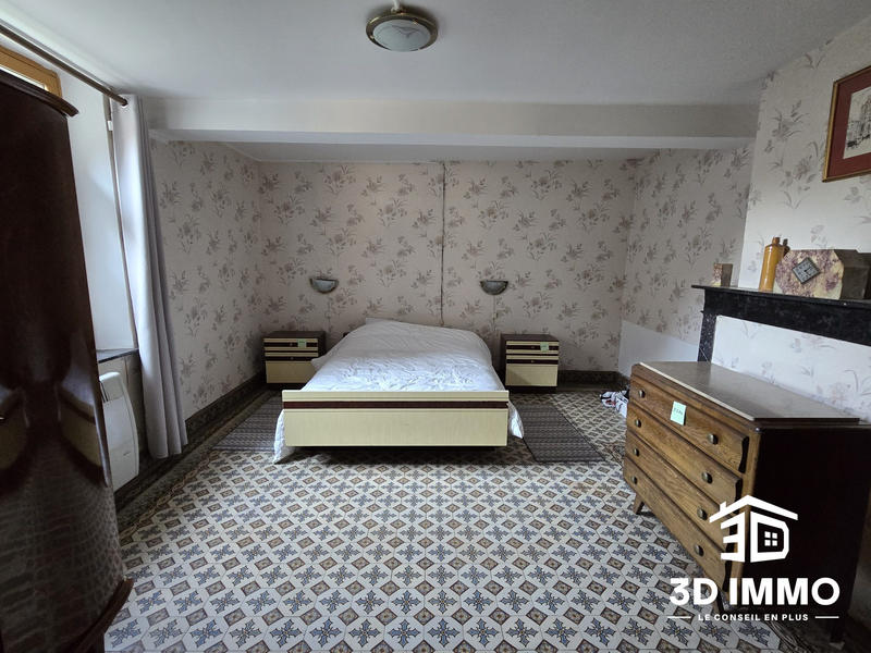 Maison - 159 m² - 7 pièces