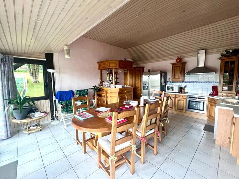 Maison - 160 m² - 7 pièces