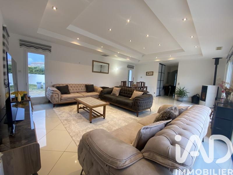 Maison - 170 m² - 5 pièces