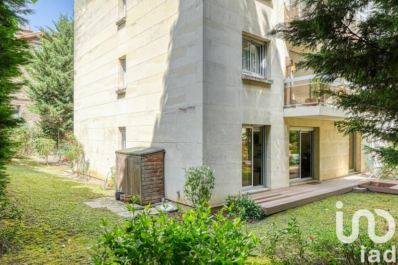 Appartement - 99 m² - 4 pièces