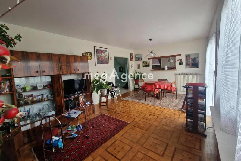 Maison ancienne - 184 m² - 6 pièces