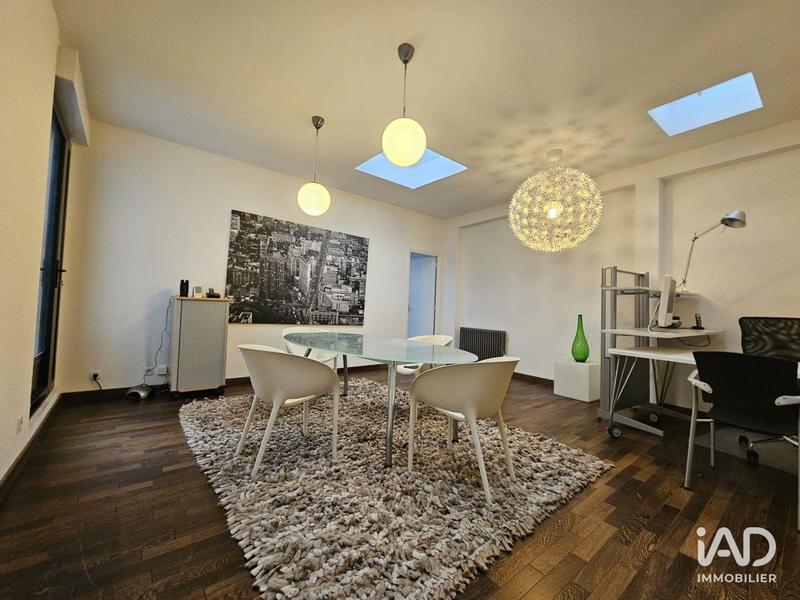 Bureau - 112 m²