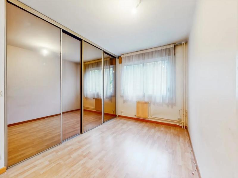 Appartement - 112 m² - 4 pièces