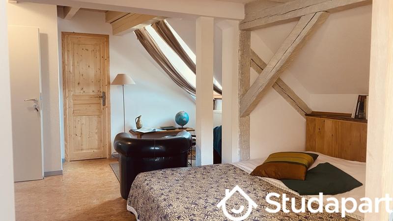 Chambre - 16 m² - 1 pièce