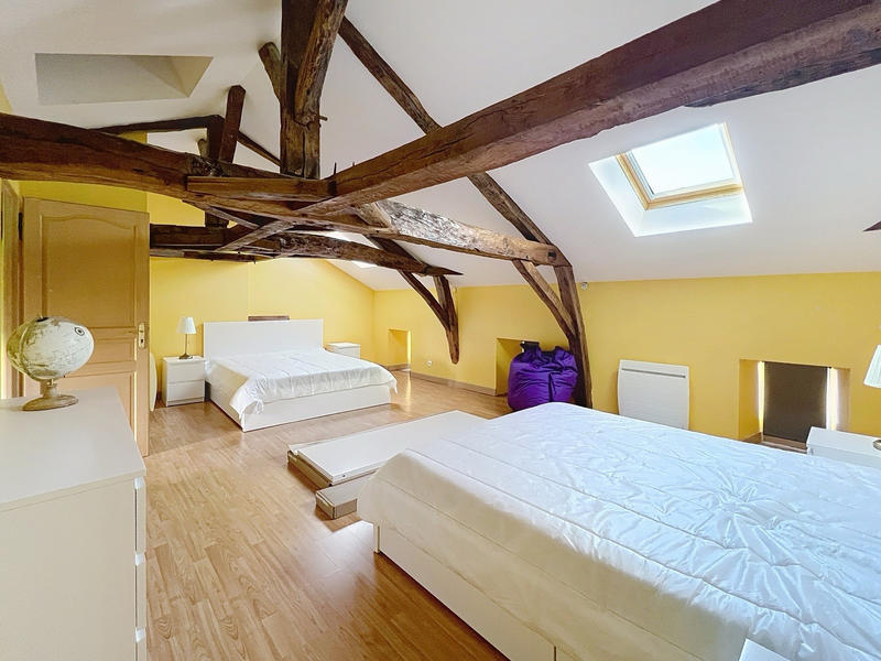 Maison de village - 280 m² - 10 pièces