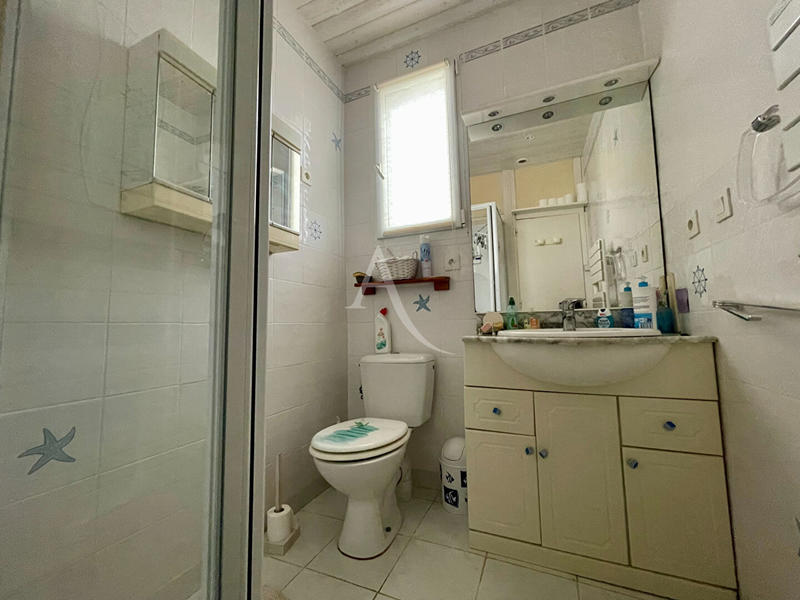 Maison - 96 m² - 6 pièces