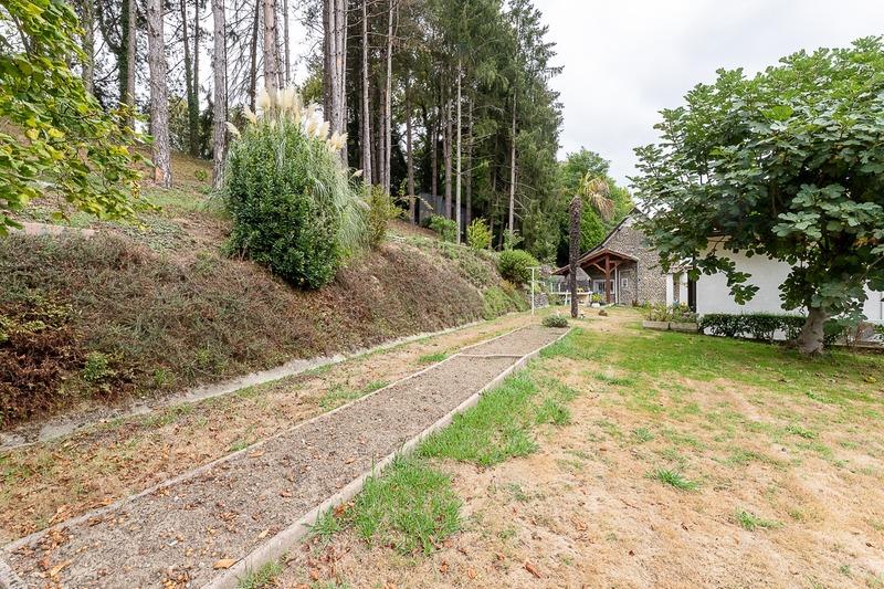 Maison - 156 m² - 6 pièces