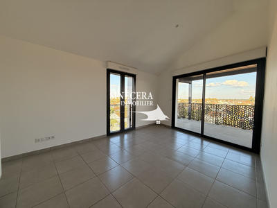 Appartement - 128 m² - 4 pièces